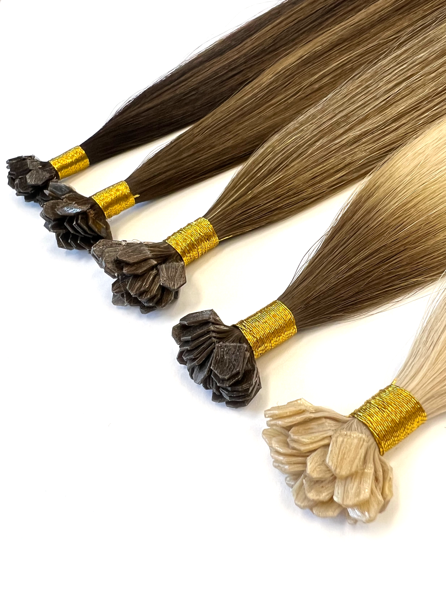 22" Keratin V-tip Hair Extensions (25g)